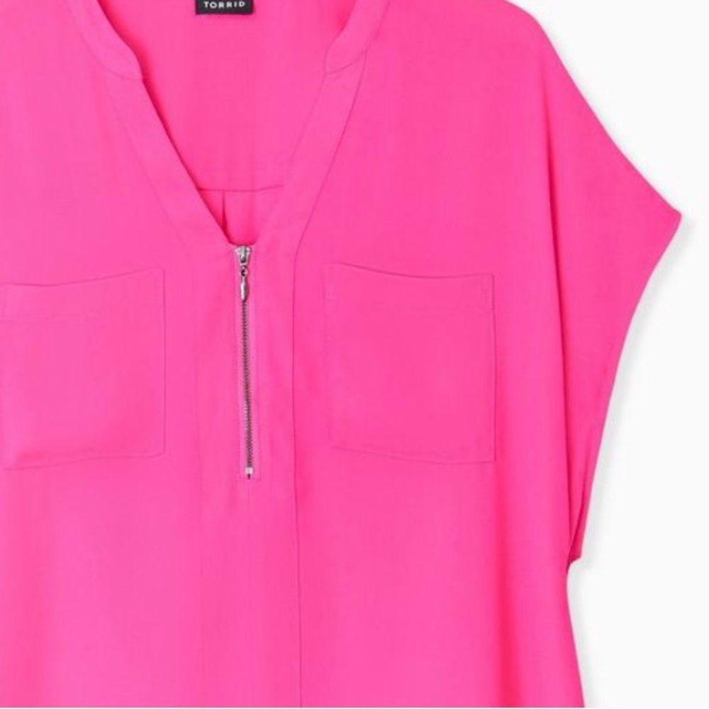 Torrid size 4 hot pink blouse